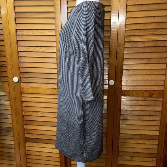 J.Jill Black & White Stretch Ponte Dress – Size Medium, EUC - Picture 2 of 9